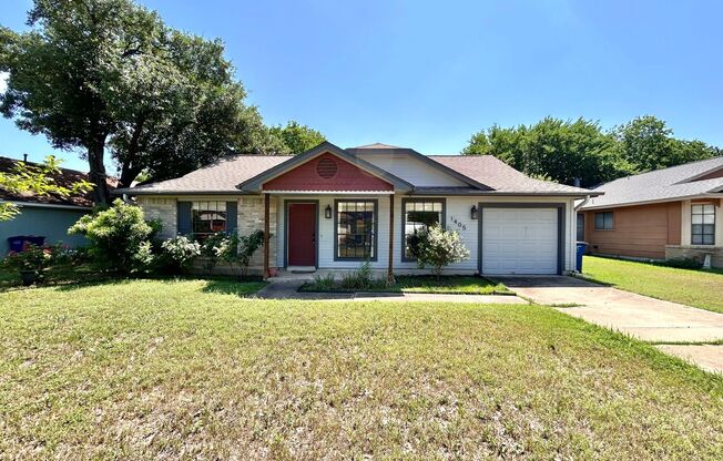 Nice & Cozy 2/BR 1/BA Home with Fenced Yard & Covered Patio!