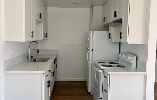 1 bed, 1 bath, 900 sqft, $2,200, Unit 2