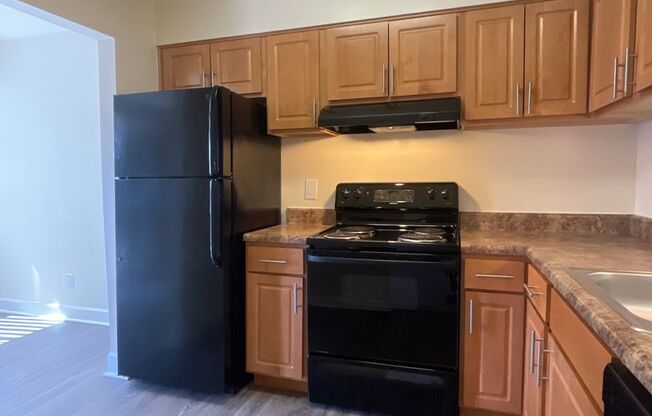 1 bed, 1 bath, 745 sqft, $1,685, Unit 14233-102