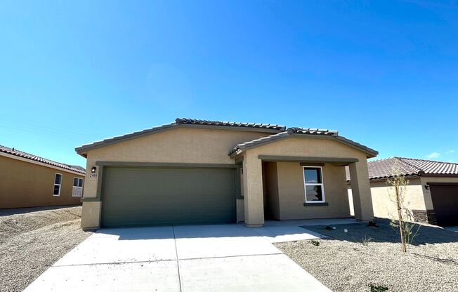 Move In Special! $300 Off Per Month for First 3 Months! 2024 Built 3 Bedroom Centrally Located Home in Bullhead City!