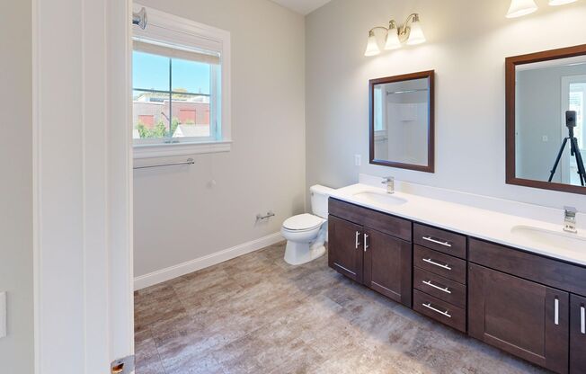 1 bed, 1 bath, 775 sqft, $2,350, Unit 2211