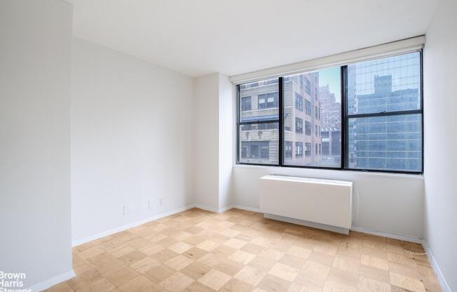 1 bed, 1 bath, 522 sqft, $4,000, Unit 12C
