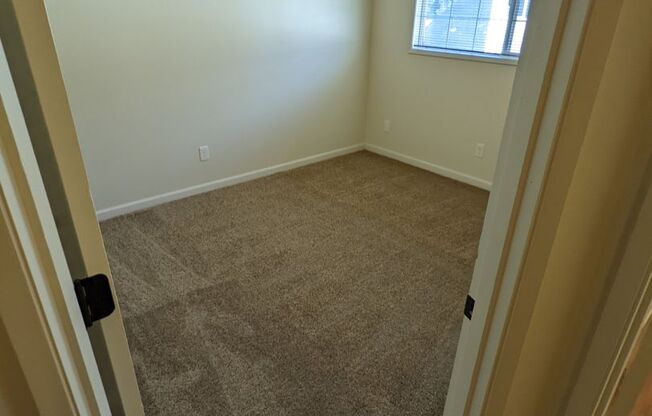 2 beds, 1.5 baths, 900 sqft, $1,425, Unit 7873