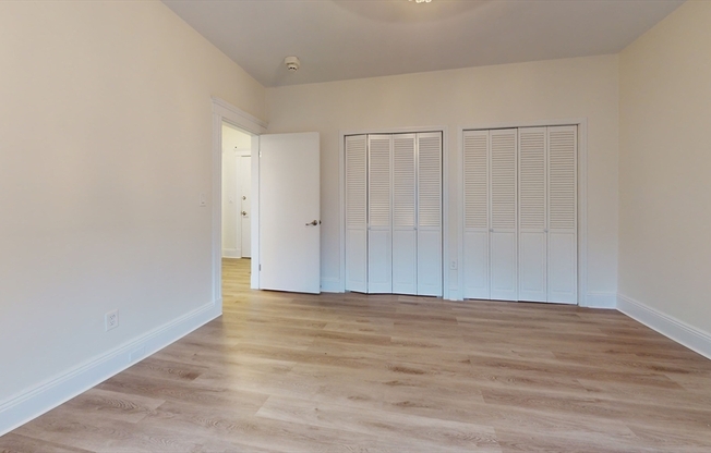 374 Chestnut Hill Ave