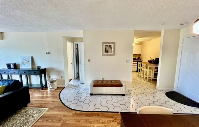 2 beds, 2 baths, 1,206 sqft, $3,000, Unit 205