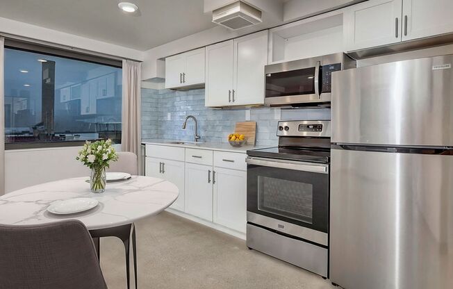 1 bed, 1 bath, 500 sqft, $1,299, Unit 205