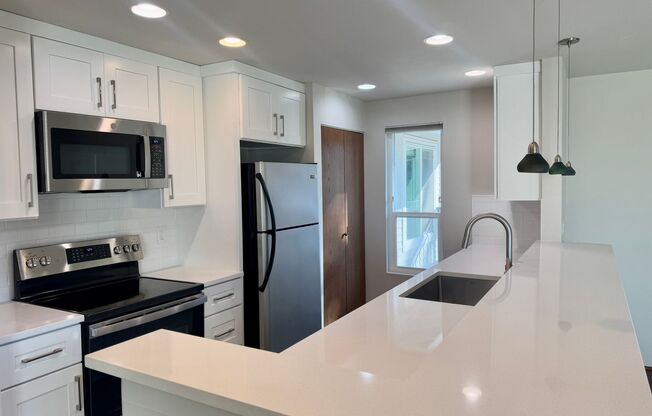 Woodlake Condo!!!