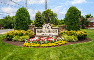 Rivergate Meadows Monument Sign