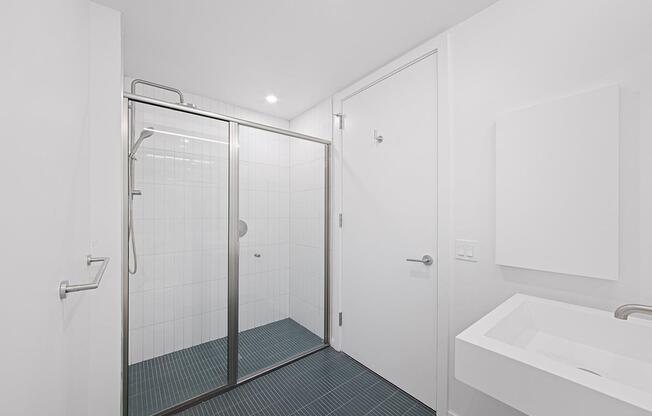 Studio, 1 bath, $3,295, Unit 528
