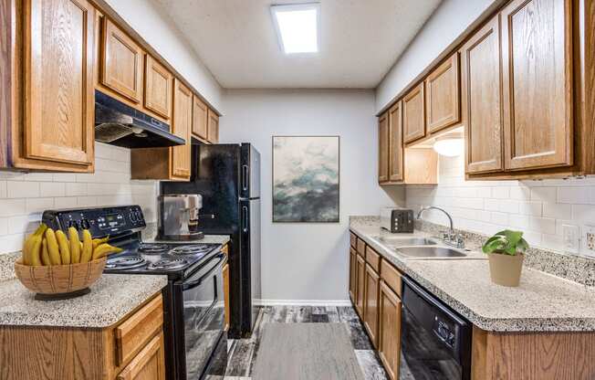 Monarch Pass Apartments in Fort Worth, TX