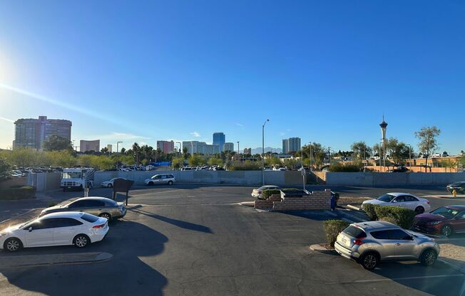 2 beds, 1 bath, $2,240, Unit # 206