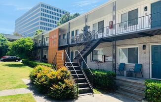 112 Ardmore Place