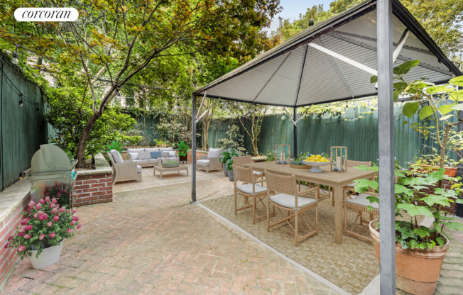 40 BERKELEY PL
