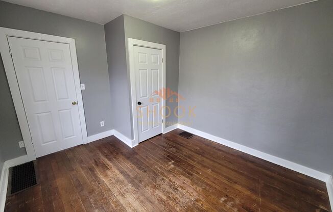 3 beds, 1 bath, $1,350