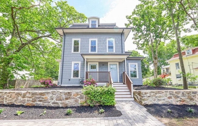 52 MAPLE ST