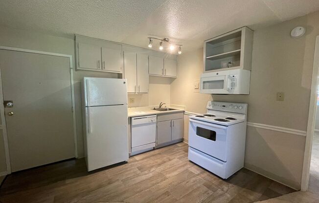 1 bed, 1 bath, $1,450, Unit 05