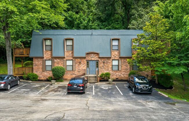 4121 WHISTLERS WAY