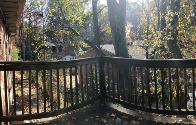 2 beds, 1 bath, $1,500, Unit # #E 3