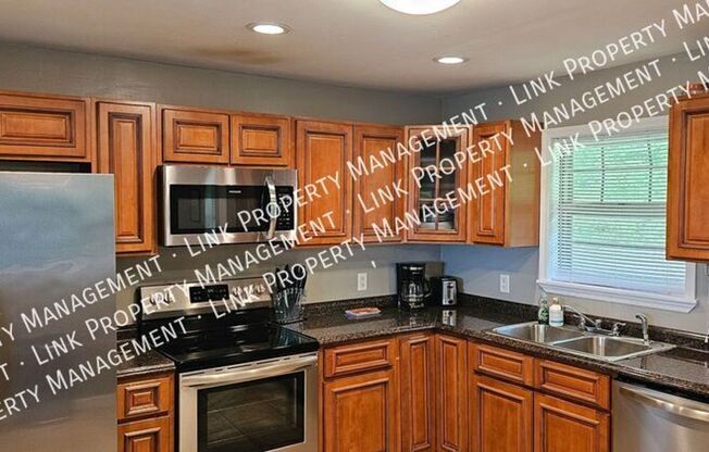 Don't miss this Large 3 or 4 bedroom 2 full baths near Hwy 153/58.