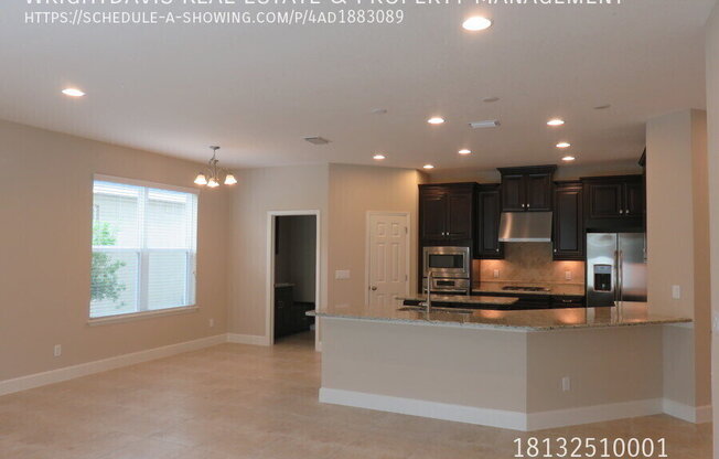 8813 TROPICAL PALM DR