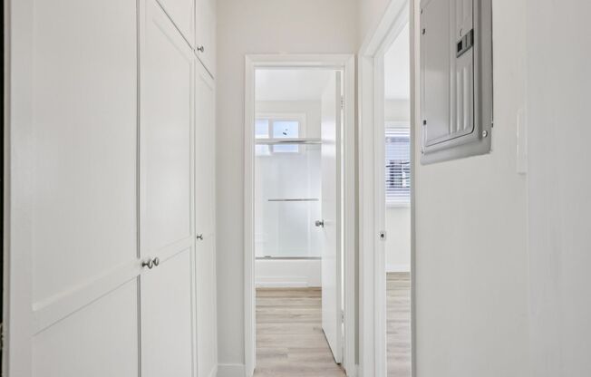 1 bed, 1 bath, 687 sqft, $2,095, Unit #16