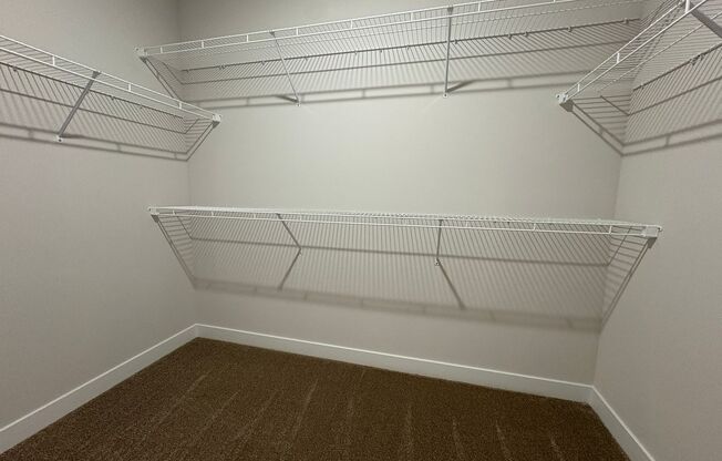 2 beds, 2 baths, 978 sqft, $1,900, Unit 5115-309