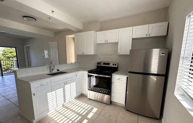 Seas Apartments, LLC