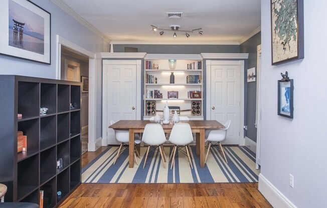 633 DORCHESTER AVE