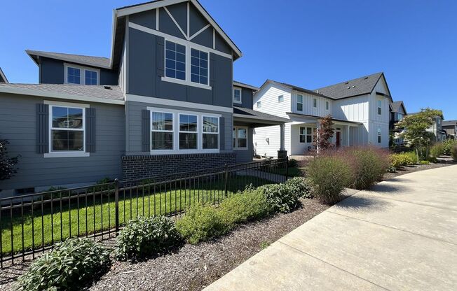 Stunning New North Plains Home with 3 Bedrooms, 2.5 Bathrooms, Soaring Living Room, Loft, Office & Luxurious Primary Suite