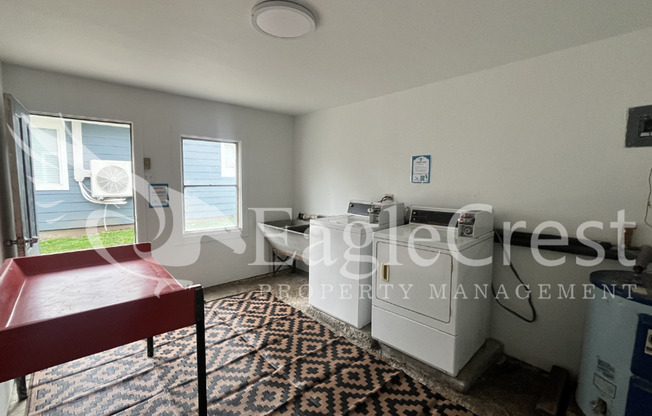 Roseville Lane Apartments