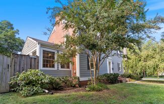 3 beds, 2.5 baths, $5,228