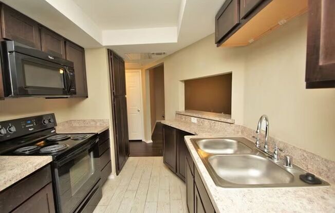 Stone Hill Apartments