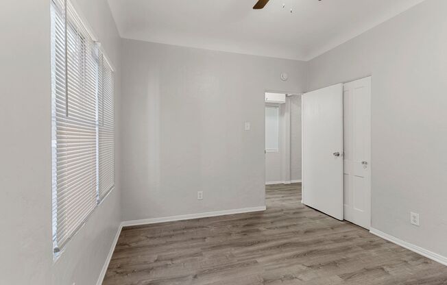 2 beds, 1 bath, 552 sqft, $1,895, Unit 726-03