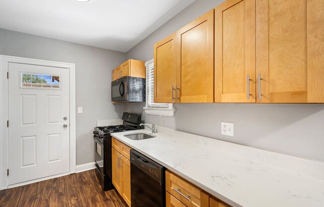 1 bed, 1 bath, $1,275, Unit 10631-2W