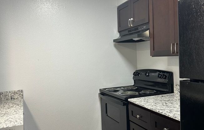 3 beds, 2 baths, 1,368 sqft, $1,249