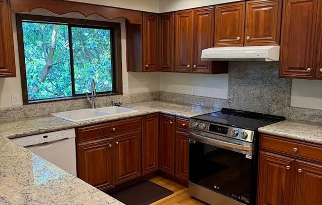 Beautifully Updated Lake Oswego Home with Wonderful Outdoor Living Space