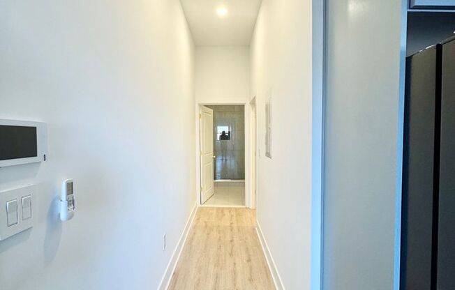1 bed, 1 bath, 519 sqft, $1,250, Unit 304