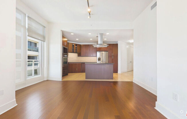 1 bed, 1 bath, 1,267 sqft, $6,600, Unit 706