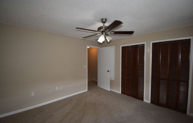 2 beds, 1.5 baths, $1,900