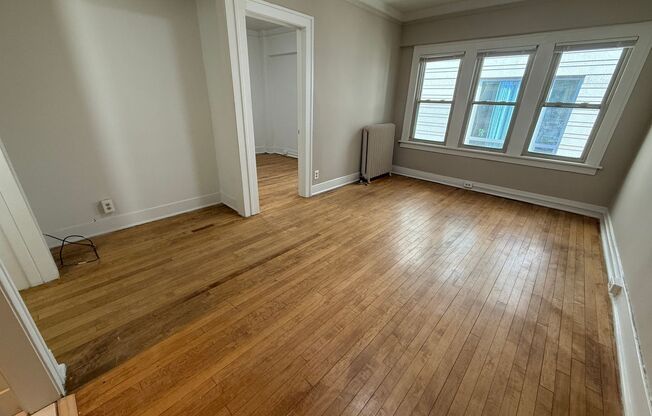 1 bed, 1 bath, $1,125, Unit 65