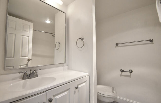 1 bed, 1 bath, 690 sqft, $2,865