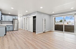 Spacious Oakland 2-Bed: Water/Garbage Incl. & Off-Street Parking!