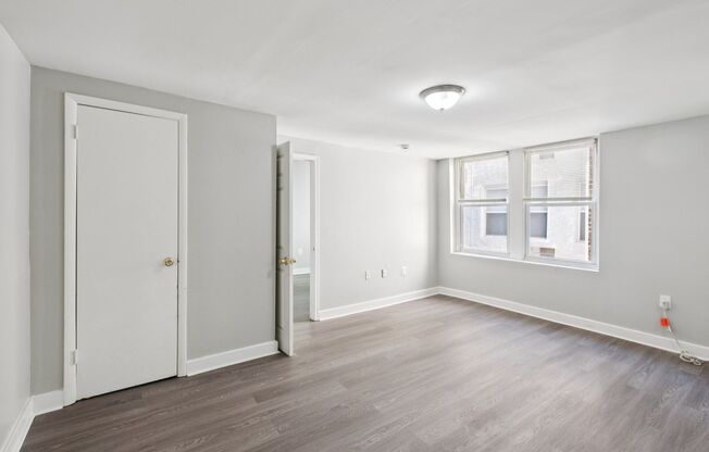 1 bed, 1 bath, 650 sqft, $1,250, Unit A16