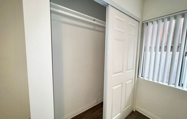 Studio, 1 bath, 320 sqft, $1,850