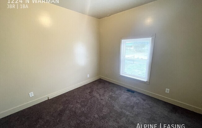 1224 N WARMAN