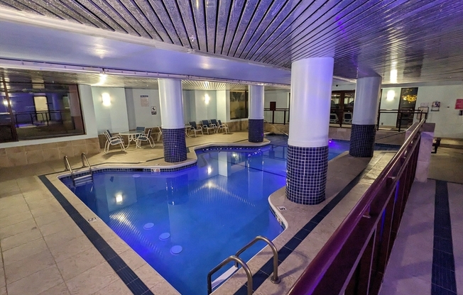 1 bed, 1 bath, 975 sqft, $2,800, Unit 9