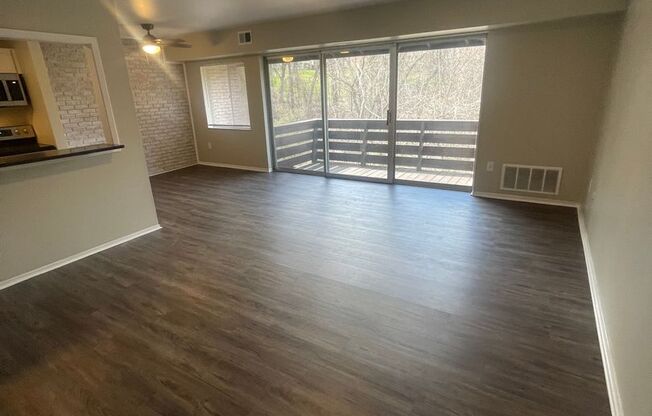Recently Renovated 2 Bed, 1 Bath Condo for Lease NOW!