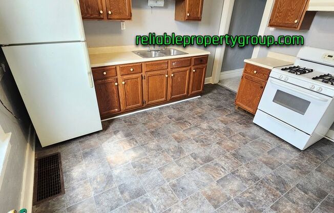 1114/1116 Columbia Ave