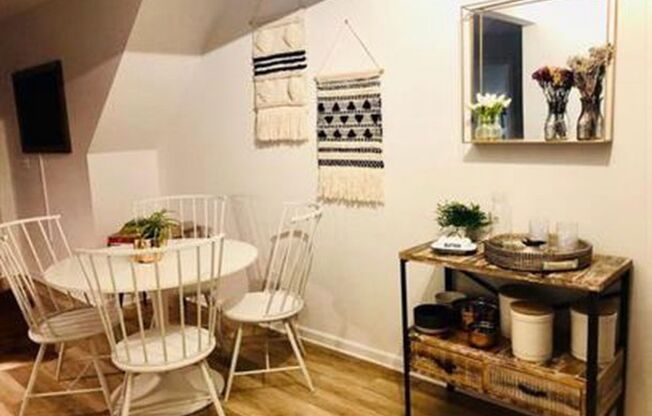 Experience Stylish Urban Living in the heart of Summerhill's Modern Chic Two-Bedroom Apartment