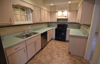 3 beds, 2 baths, $2,000